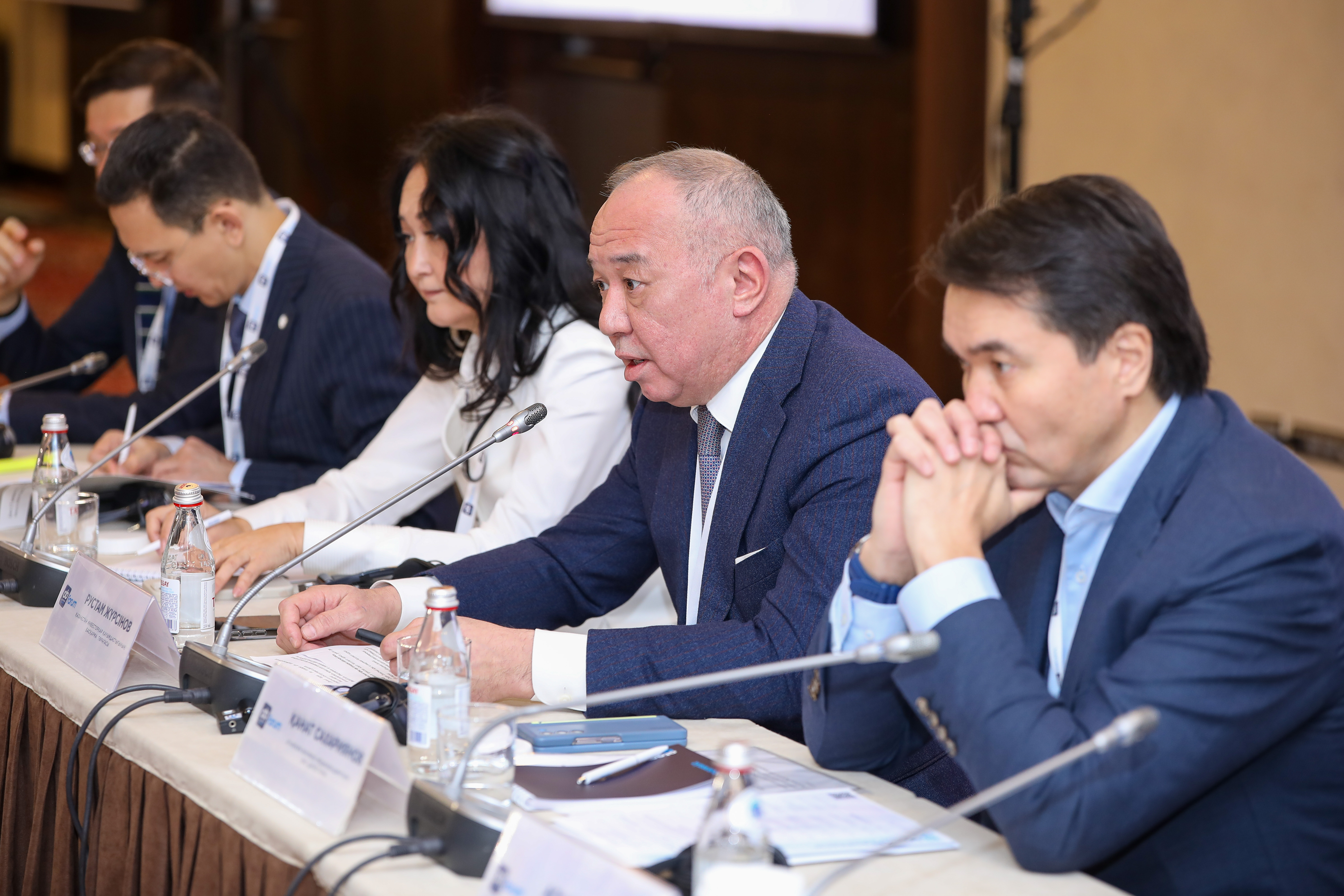 Ассоциация инвесторов Казахстана выступила партнером экспертного круглого стола по налоговой реформе 2026 года